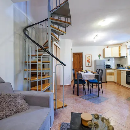 Ivona With Pool Poljice(Krk)