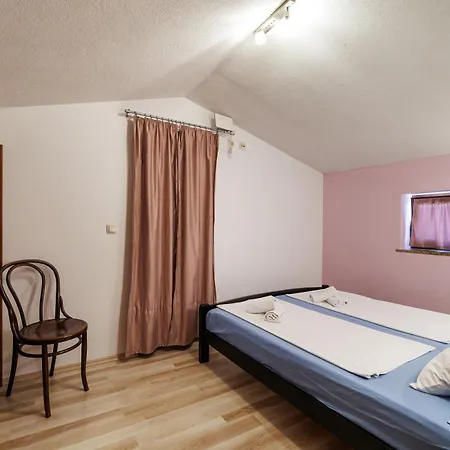 Ivona With Pool Villa *