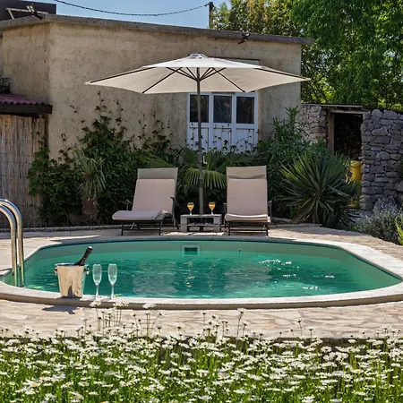 Ivona With Pool Villa Poljice(Krk)